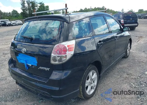 2006 Toyota Matrix Xr z USA, uszkodzony, nr VIN 2T1KR30E26C616163